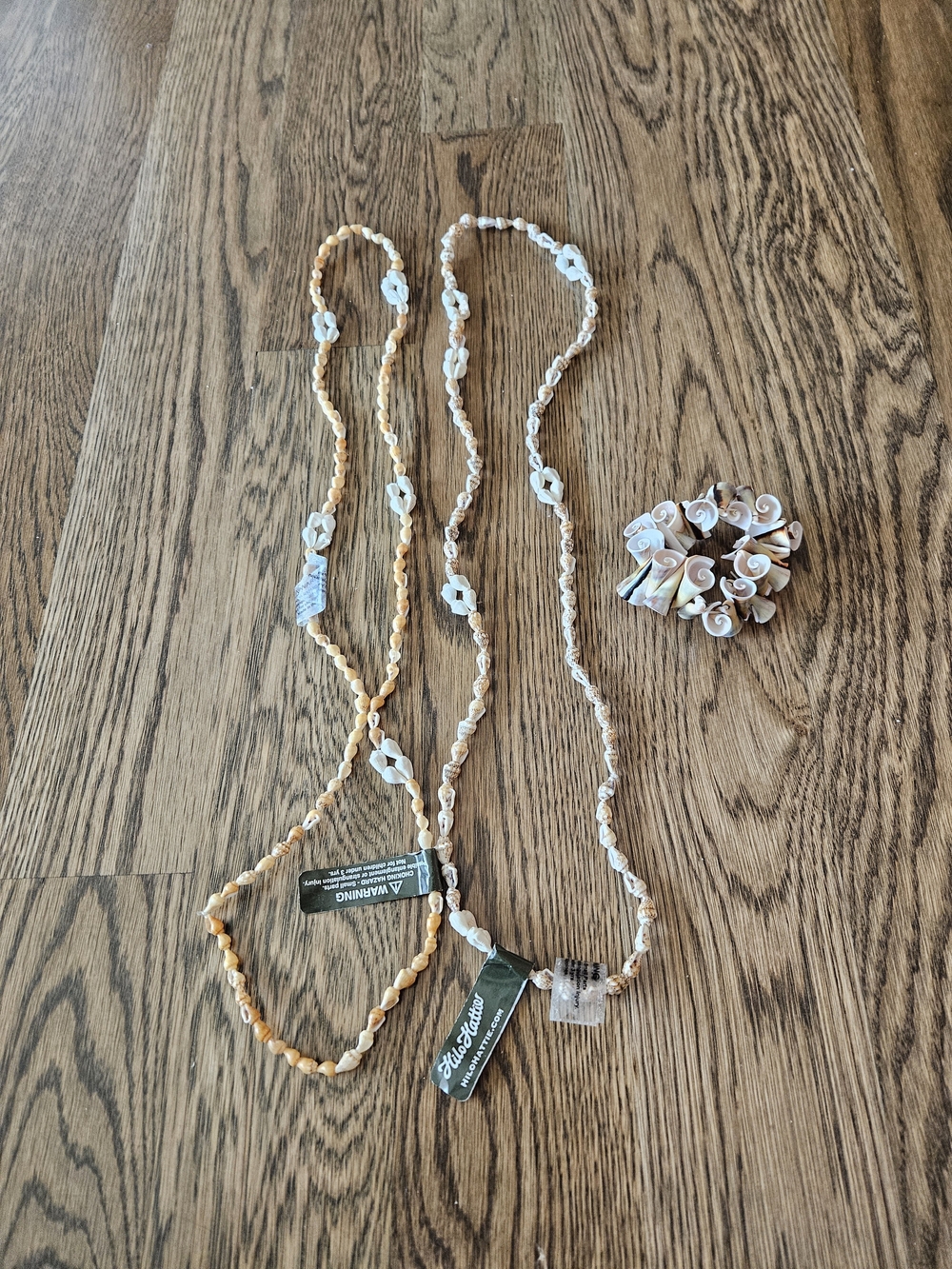 Set of 2 new Hilo Hattie Shell Necklaces Natural Hawaiian Beach Jewelry